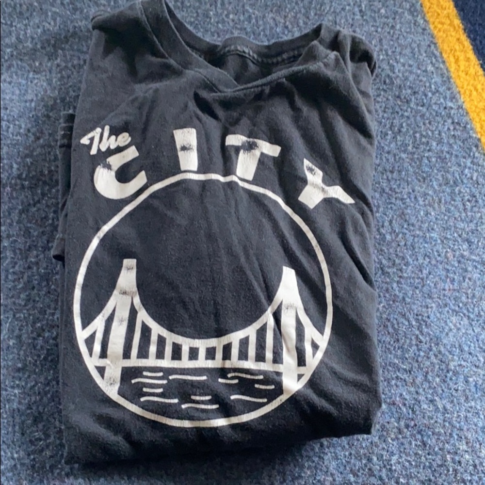 Gently Used Cool Tee. Size Lg.